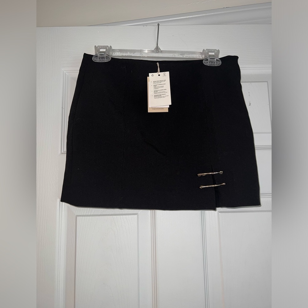 Mango Black Mini Skirt - Size Small
